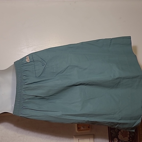 Vintage Izod for Her Skirt (M) - Picture 3 of 6